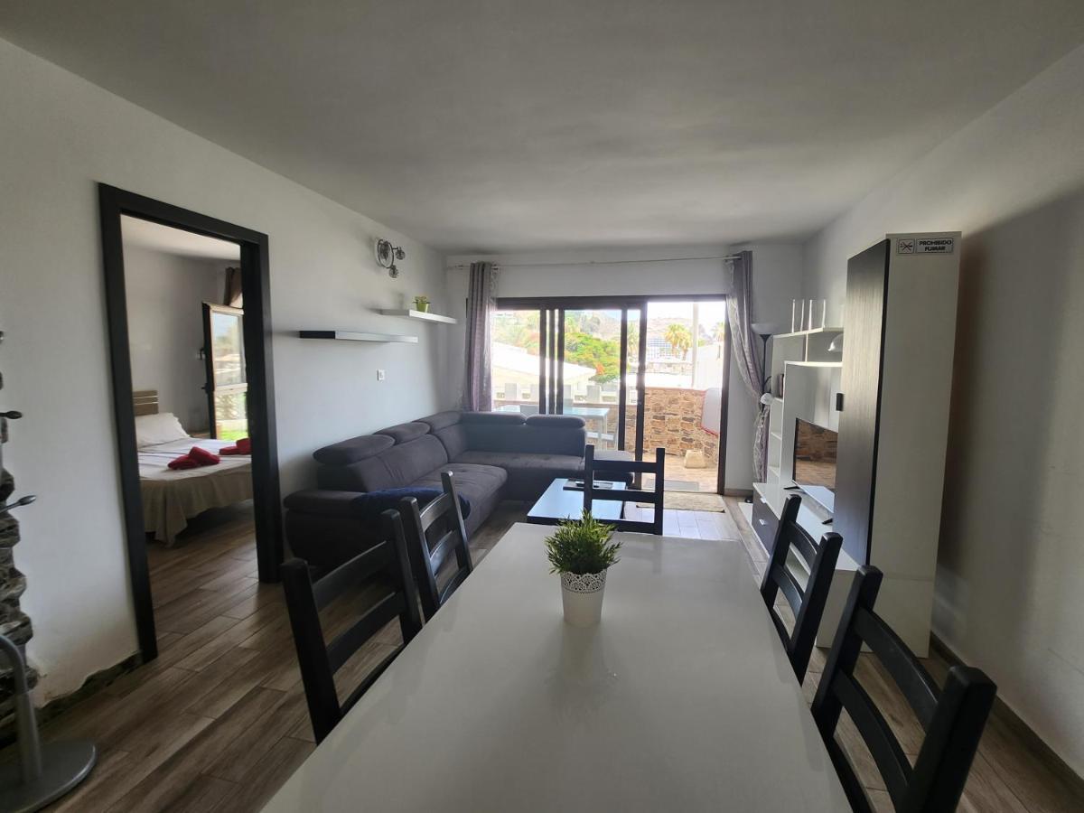 Modern Ground Floor Apartment , A Few Steps From The Beach Mogan Exterior photo